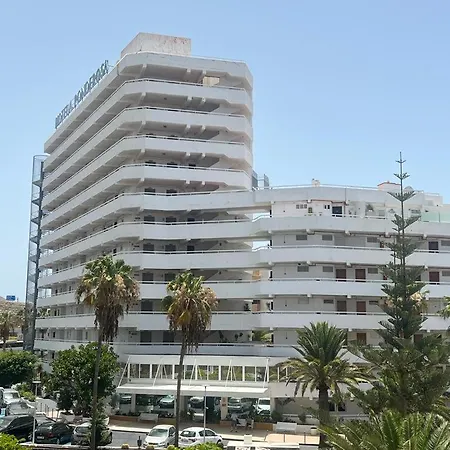 The White Waves Tf Americas Apartment